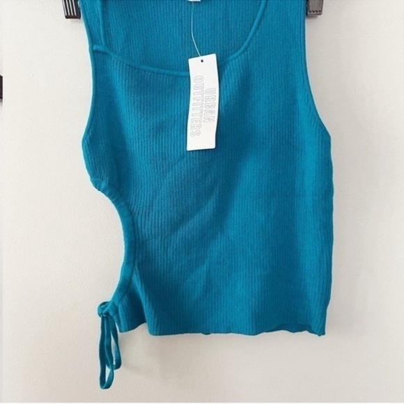 Urban Outfitters Teal Blue Ribbed Knit Cut Out Tank Top Size Large Side Tie NEW - Picture 3 of 7
